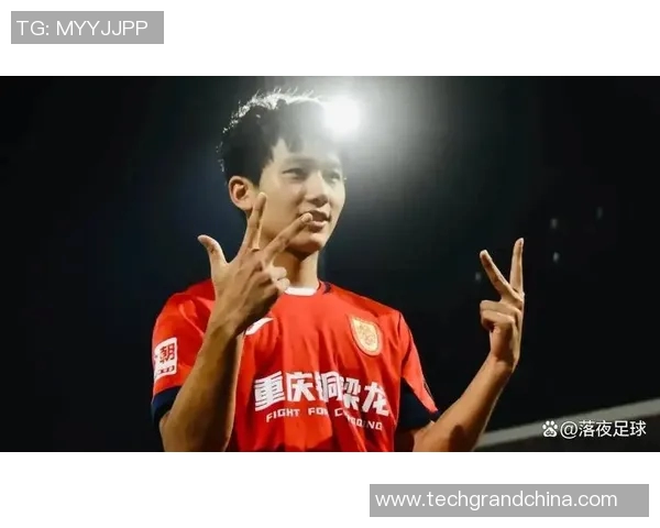 脑瘫小孩逆袭成足球明星的励志故事与奋斗精神 脑瘫小孩逆袭成足球明星的励志故事与奋斗精神