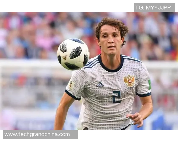 苏联历史上最伟大的足球明星及其传奇人生与成就探秘 苏联历史上最伟大的足球明星及其传奇人生与成就探秘